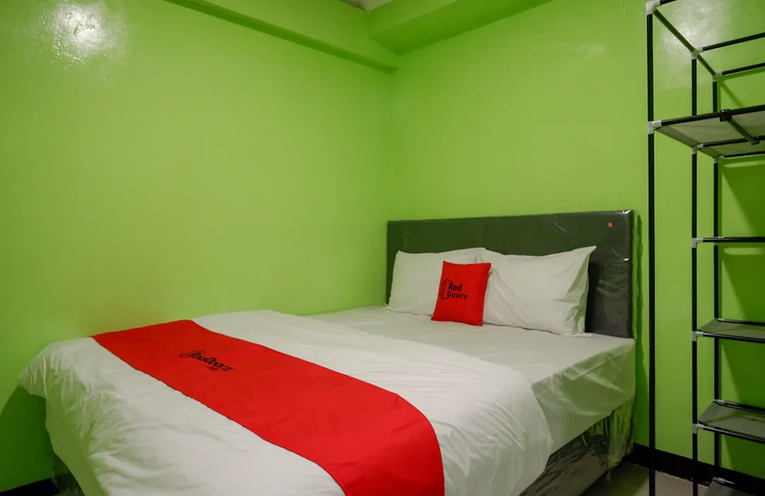 RedDoorz @ Jalan Gatot Subroto Semarang-1